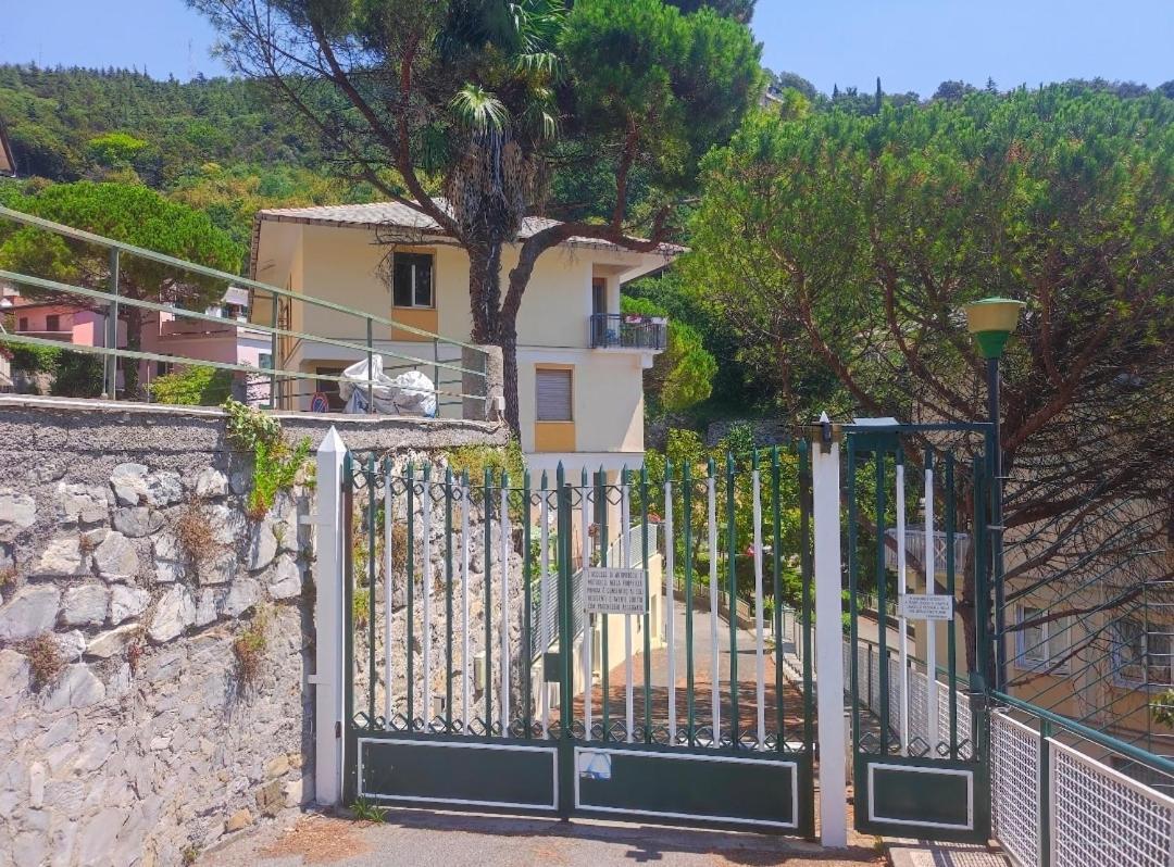 Forti Genova-Free Parking Castellaccio Apartment Exterior photo